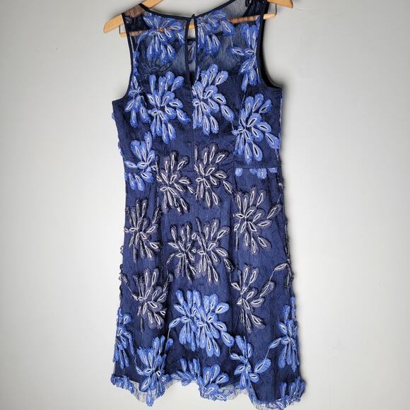 Adrianna Papell Embroidered Mesh Sheath Dress Navy Blue Size 8 Cocktail Holiday - Picture 4 of 12